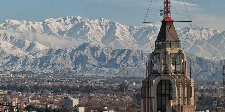 Mirá los edificios históricos mendocinos que ya son "monumento nacional"