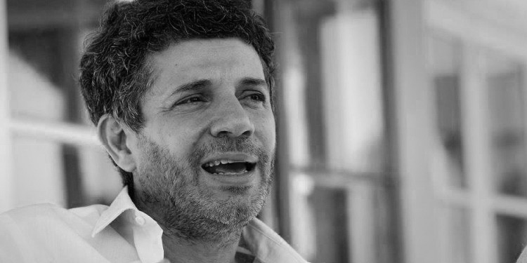 "Hay que frenar a Macri"