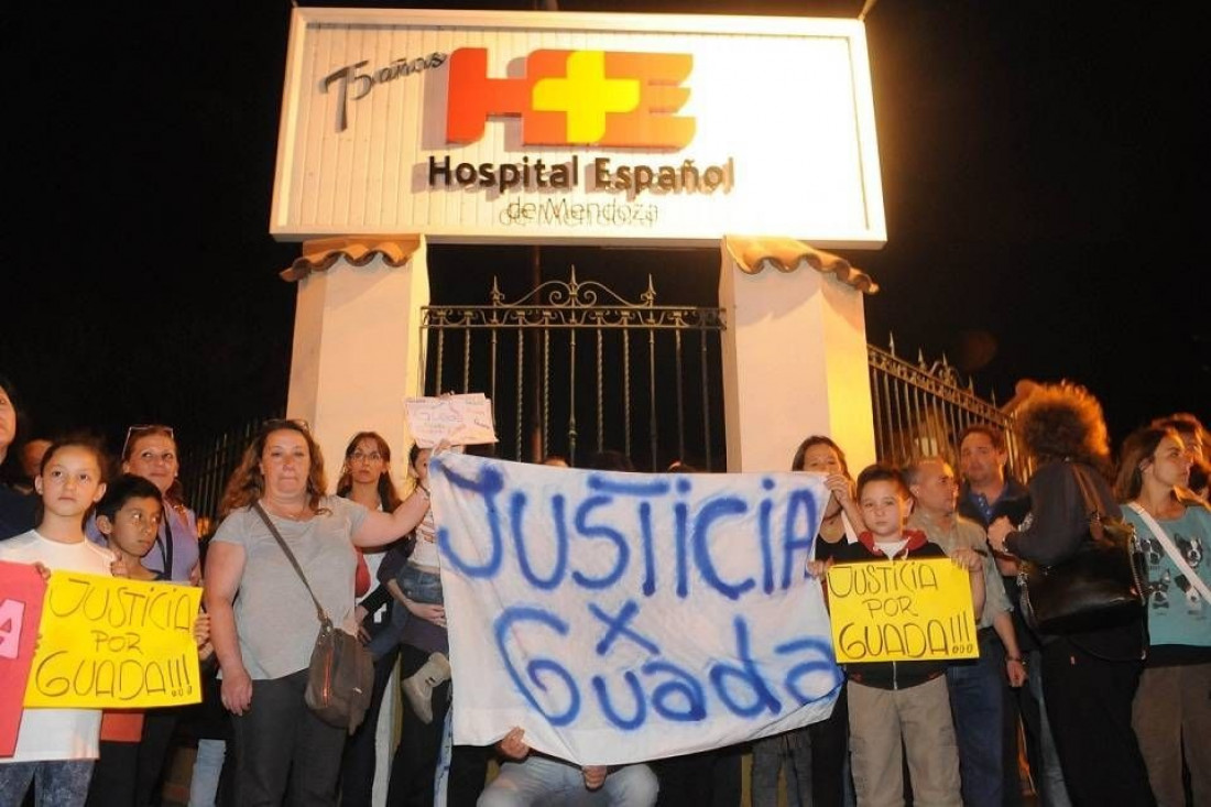 Suspendieron matrícula de médicas de Guadalupe Codes