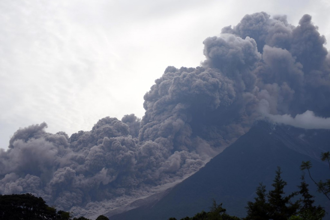 El volcán de Fuego mata a 25 personas en Guatemala y deja 1,7 millones de afectados 