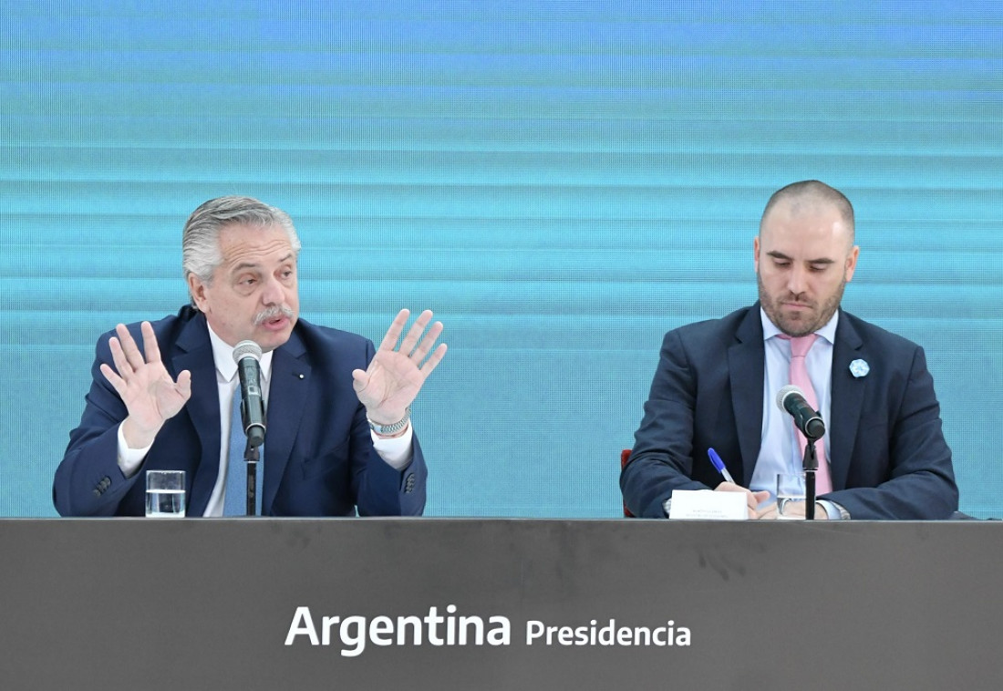 En busca de mayor inversión, el Gobierno abre el acceso a divisas para la industria hidrocarburífera 