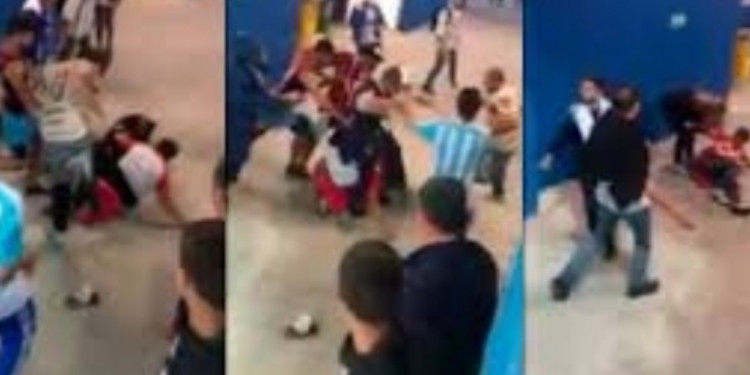 Argentina, humillada: brutal golpiza de hinchas argentinos a dos croatas