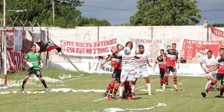 Huracán visitará a Estudiantes