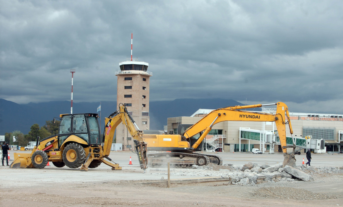 Las obras en el aeropuerto El Plumerillo se encuentran al 30 % de ejecución