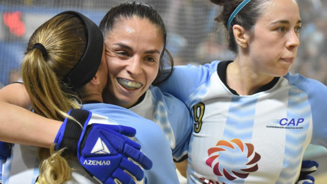 imagen Hockey sobre patines: Argentina se consagró campeón mundial por partida doble