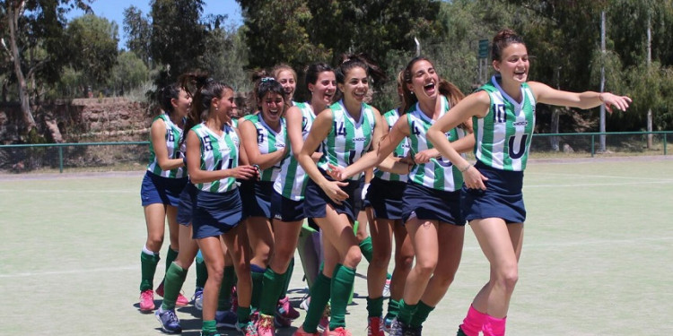 HOCKEY SOBRE CESPED: Al Nacional en Tren