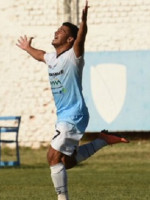 Tras la victoria el Celeste visita a Juventud Unida
