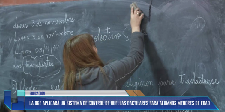 Controversia por la implementación de control de huellas dactilares para alumnos