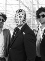 Lo nuevo de Huge the Cara y Bröder