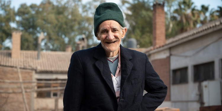 La historia de Hugo, un paciente crónico que vive hace 46 años en el Hospital El Sauce