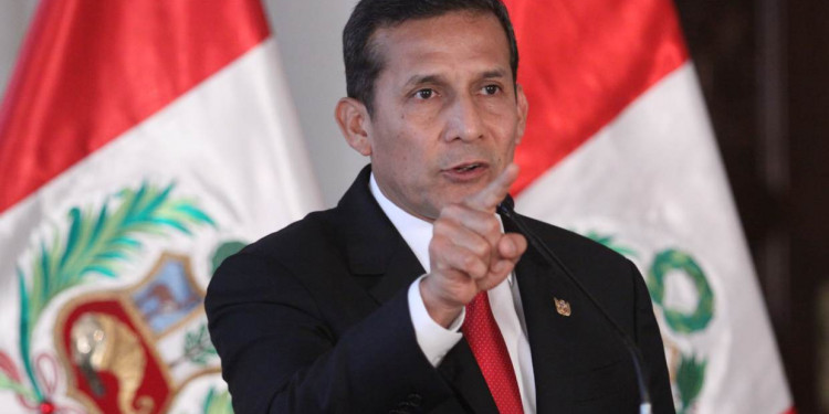 El gobierno de Perú cierra por 180 días la Dirección de Inteligencia