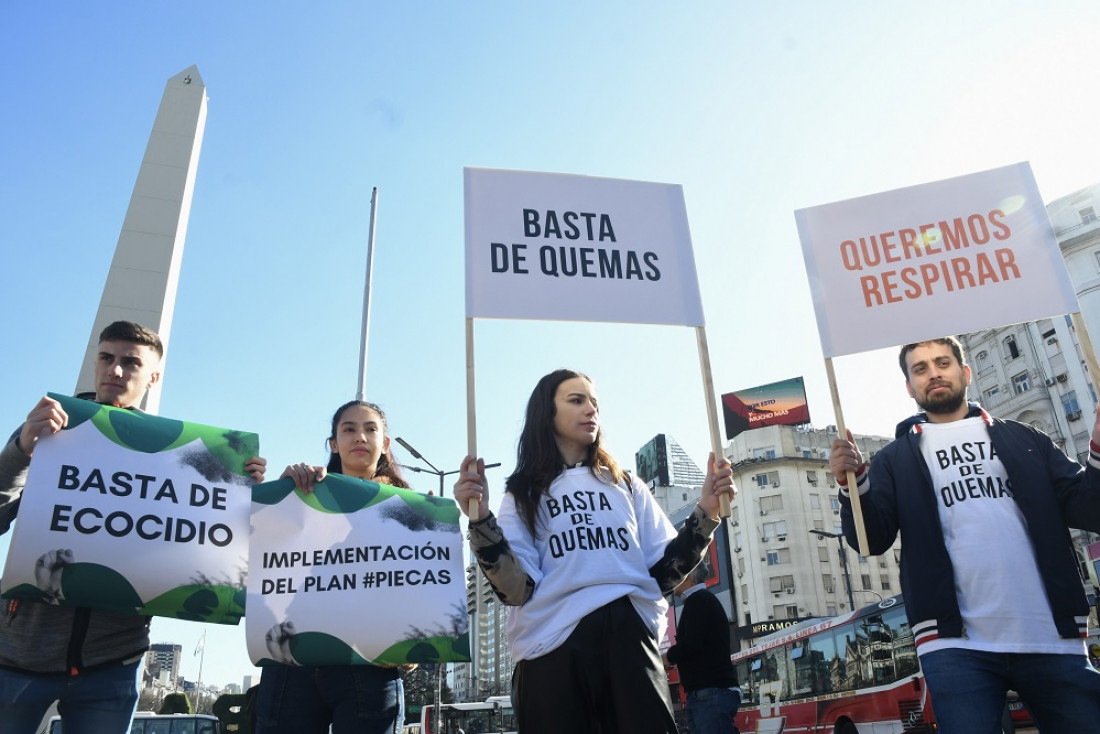 Los imparables incendios en el Paraná empujaron un acuerdo para empezar a debatir la Ley de Humedales