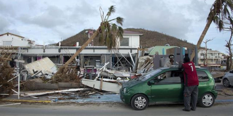 El huracán María puede ser tan destructivo como Irma en el Caribe