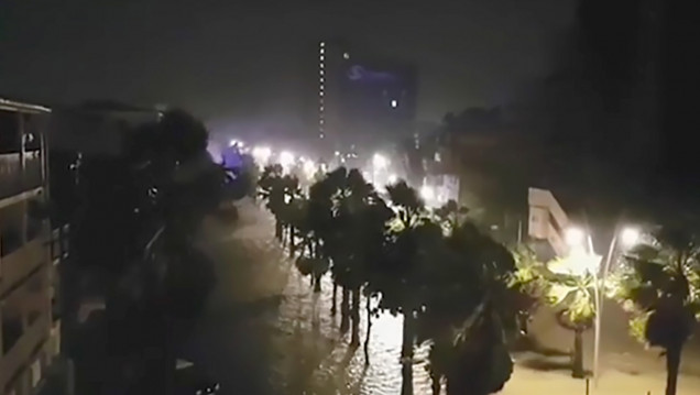 imagen El huracán María arrasó Dominica y se dirige a Islas Vírgenes y a Puerto Rico