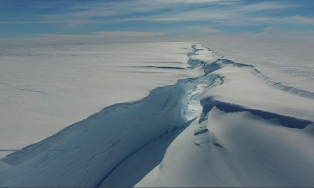 Un gigantesco iceberg 7 veces más grande que CABA se desprendió de la Antártida