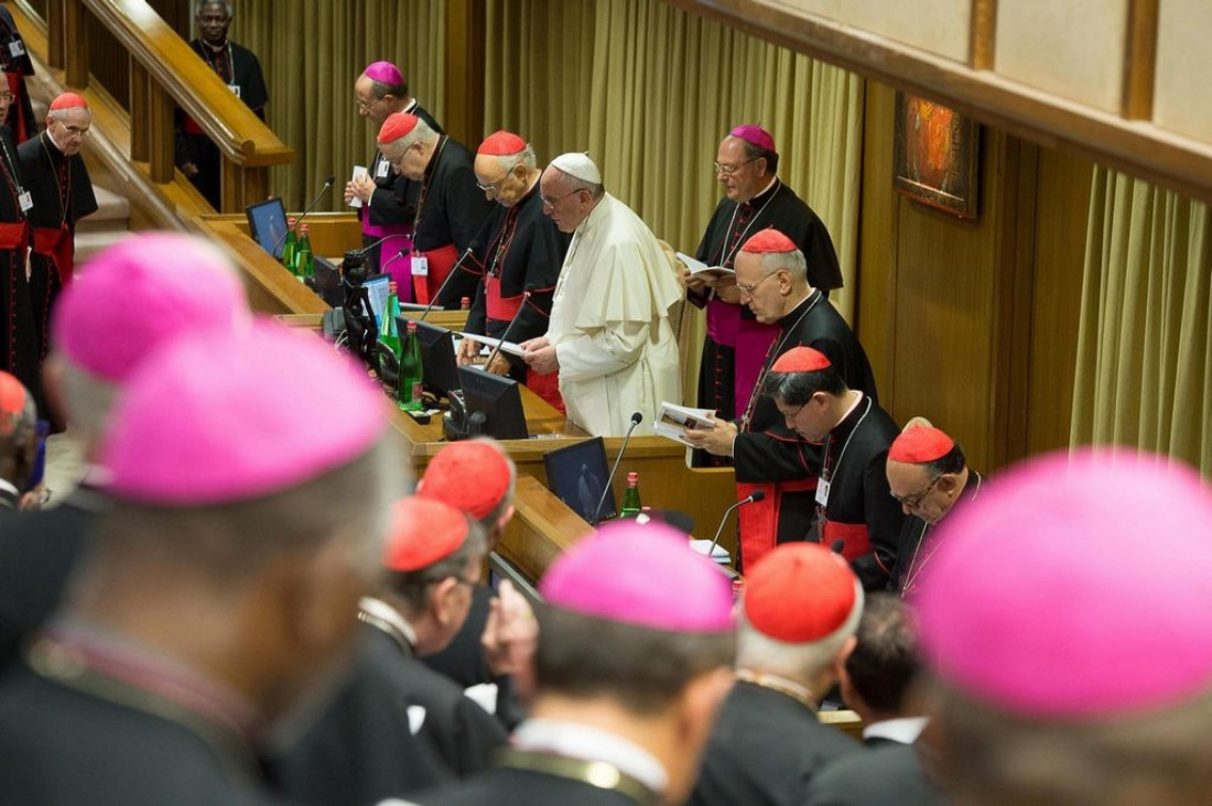 La Iglesia da marcha atrás respecto del sínodo del año pasado