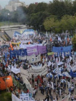 Gremios se movilizan contra la reforma previsional