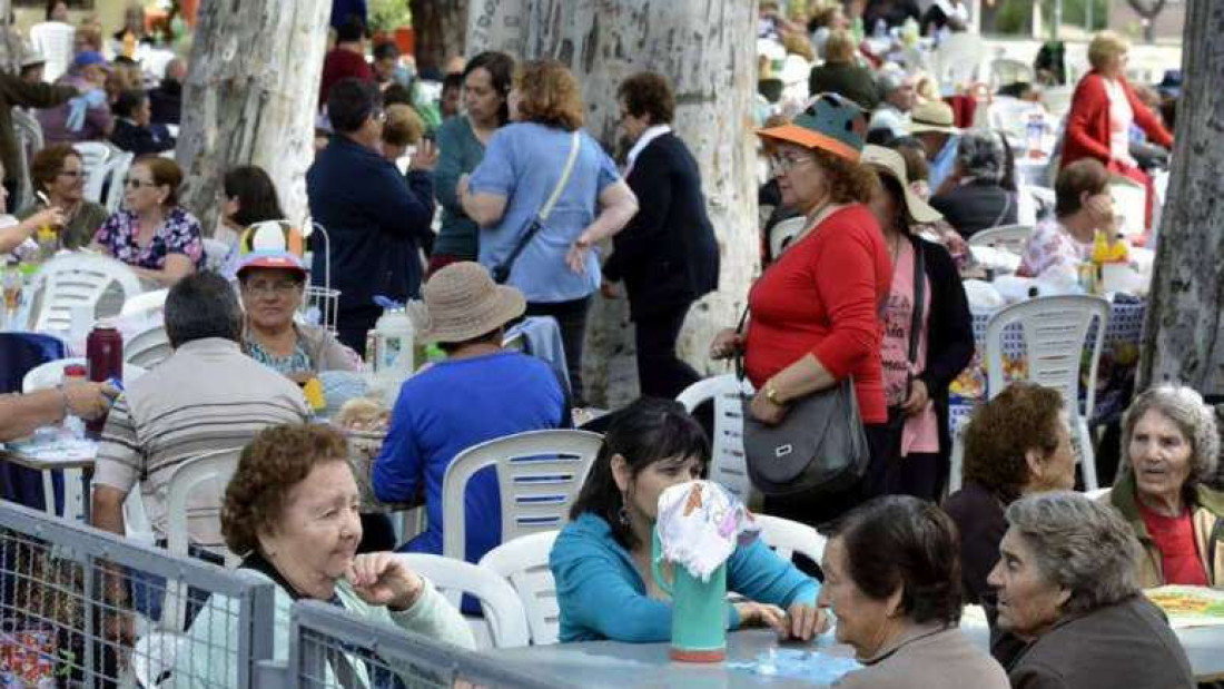 Alzheimer: un forma de prevenir es "trabajar el cerebro"