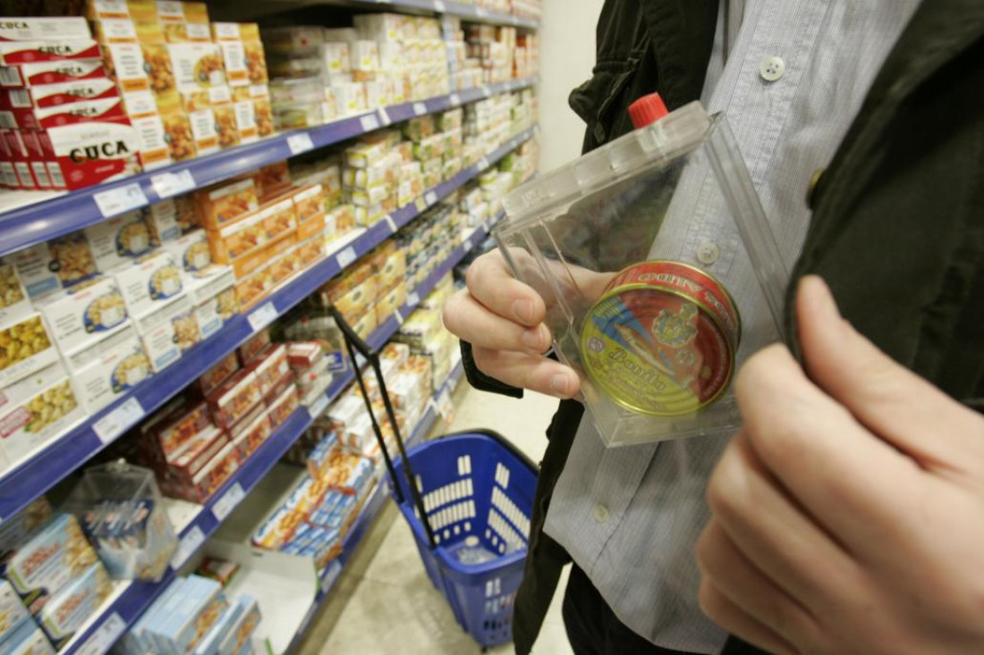 Supermercados: 2 de cada 10 personas roban por hambre