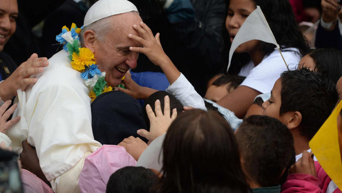 Francisco, un líder espiritual para las multitudes sublevadas en el mundo