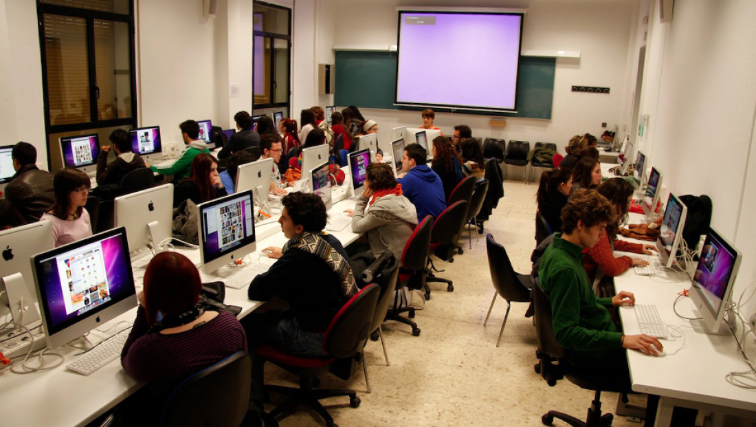 Analizan el aprendizaje virtual en la Facultad de Ciencias Aplicadas a la Industria
