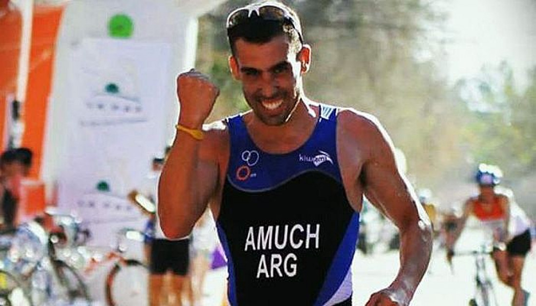 Yamil Amuch se consagró campeón del Triatlón 2017