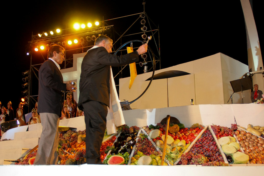 imagen Vendimia: La "Bendición de los Frutos" dio inicio a los actos oficiales 