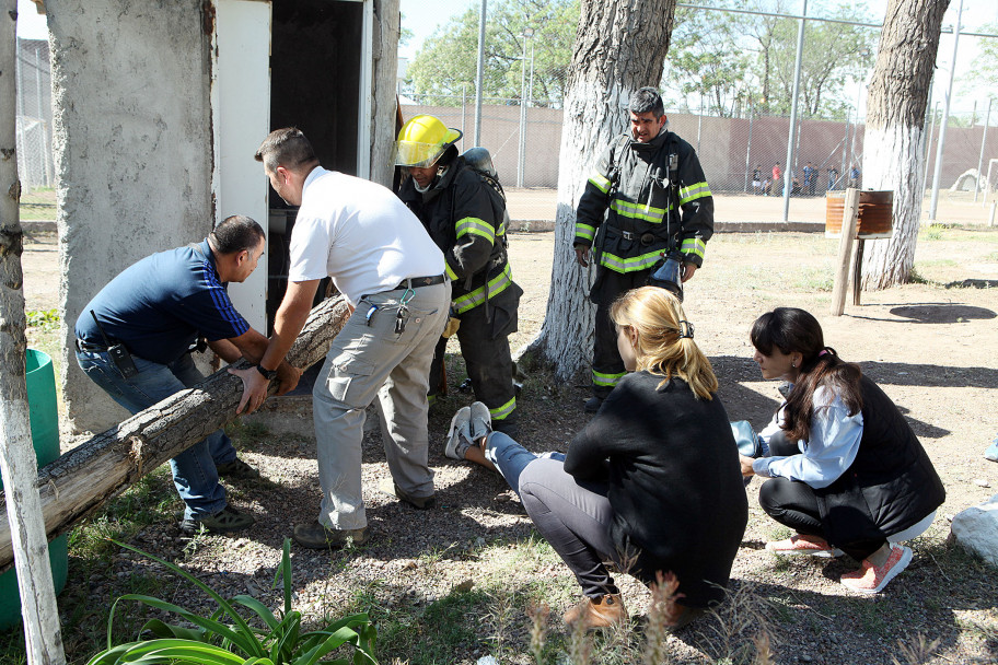 imagen Fotogalería: simulacro de terremoto con jóvenes en contexto de encierro