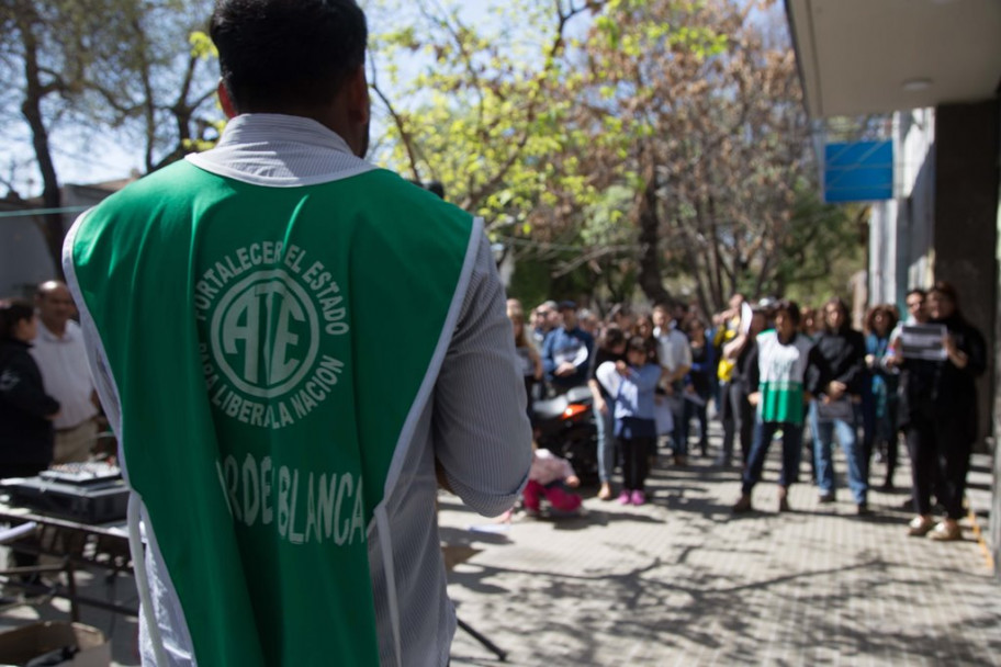 imagen Fotogalería: "Trabajo no se toca"