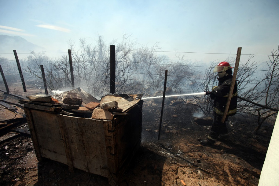 imagen Fotogalería: así quedó el Cerro Arco tras el incendio