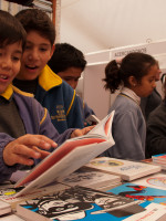 Comenzó la Feria del Libro del Cuyum