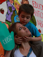 Mendocinos reclamaron el derecho a decidir