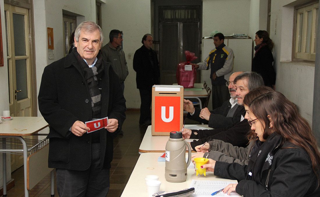 El voto de Battistón: "Estoy preparado para gestionar la UNCUYO"