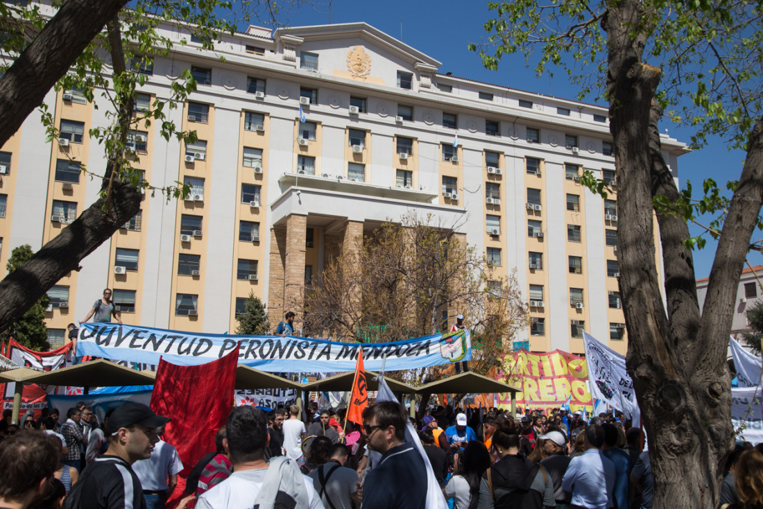 Paro en Mendoza: entre el "fuerte" y el "nulo" acatamiento