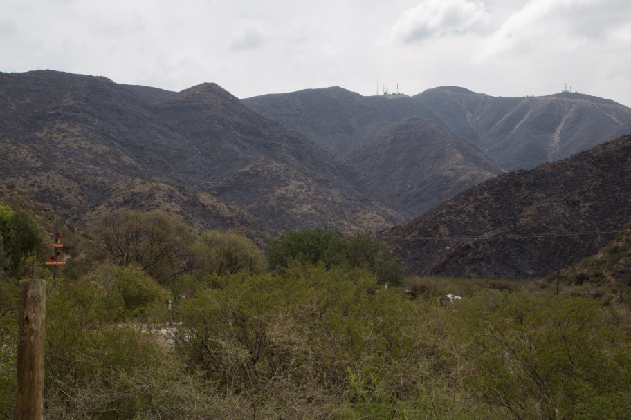 imagen Así quedó el Cerro Arco después del incendio