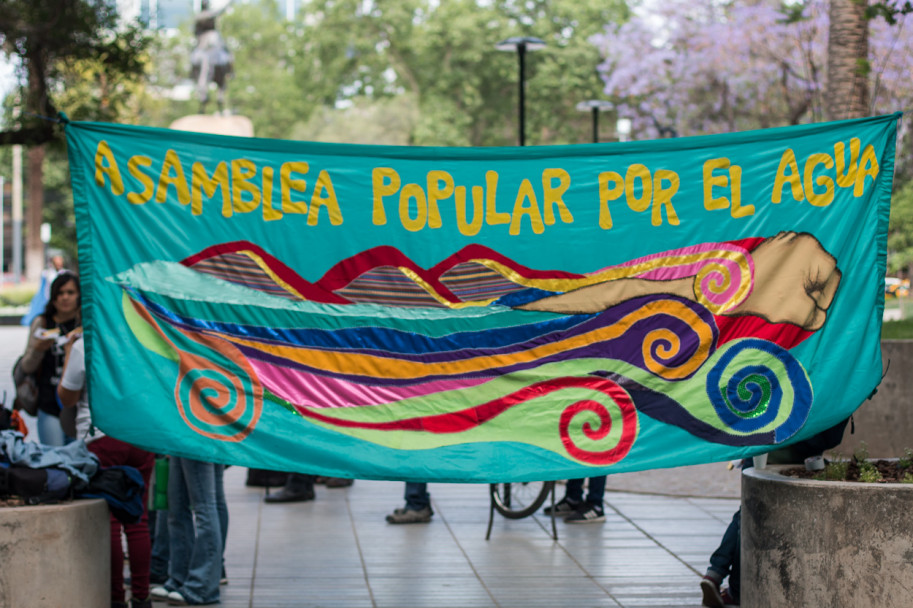 imagen Postales: concentración en rechazo de los cambios en la Ley 7722