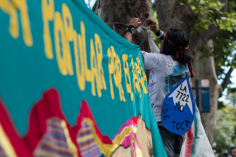 imagen Postales: concentración en rechazo de los cambios en la Ley 7722