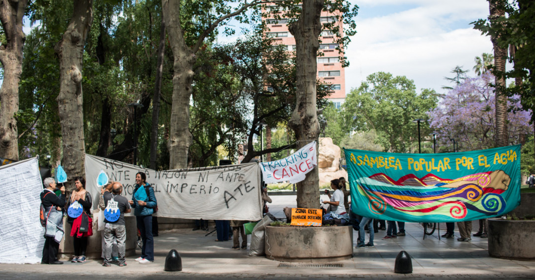 imagen Postales: concentración en rechazo de los cambios en la Ley 7722