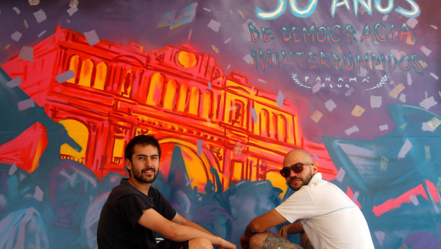 imagen Mural que celebra 30 años de Democracia