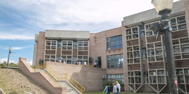 Docentes universitarios del país paran toda la semana