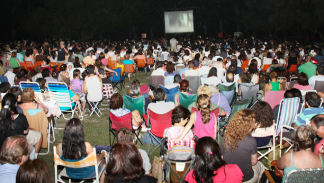 imagen Cine para el pueblo