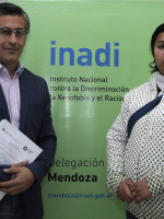 Detención en colectivos: la pasajera quiere que Cornejo le pida perdón