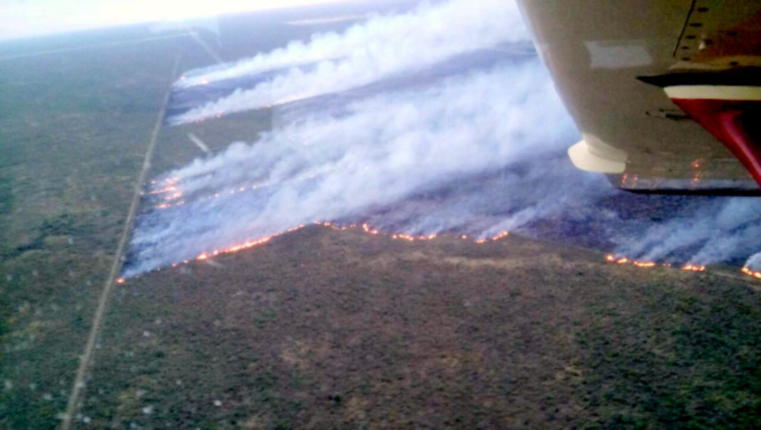 Cornejo declaró la emergencia agropecuaria por los incendios en el Sur