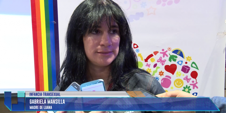 Llega a Mendoza la madre de la primera niña trans con identidad de género