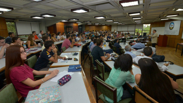 imagen Promueven que universitarios enseñen a personas privadas de la libertad