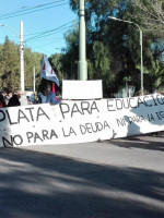 Jornada de protesta en el ingreso a la UNCUYO