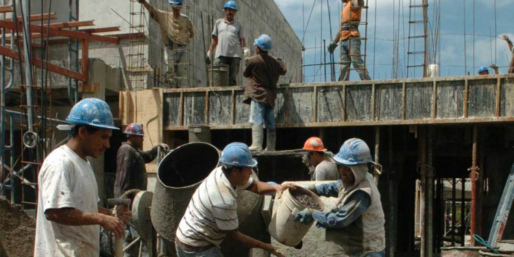 Repuntó la industria y la construcción en junio