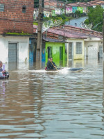 El drama del litoral: al menos 4 muertos y miles de evacuados 