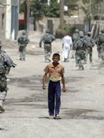 Irak: Comienza el retiro de las tropas invasoras