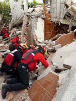 Hallan otro cuerpo entre los escombros y son 291 las víctimas por el sismo
